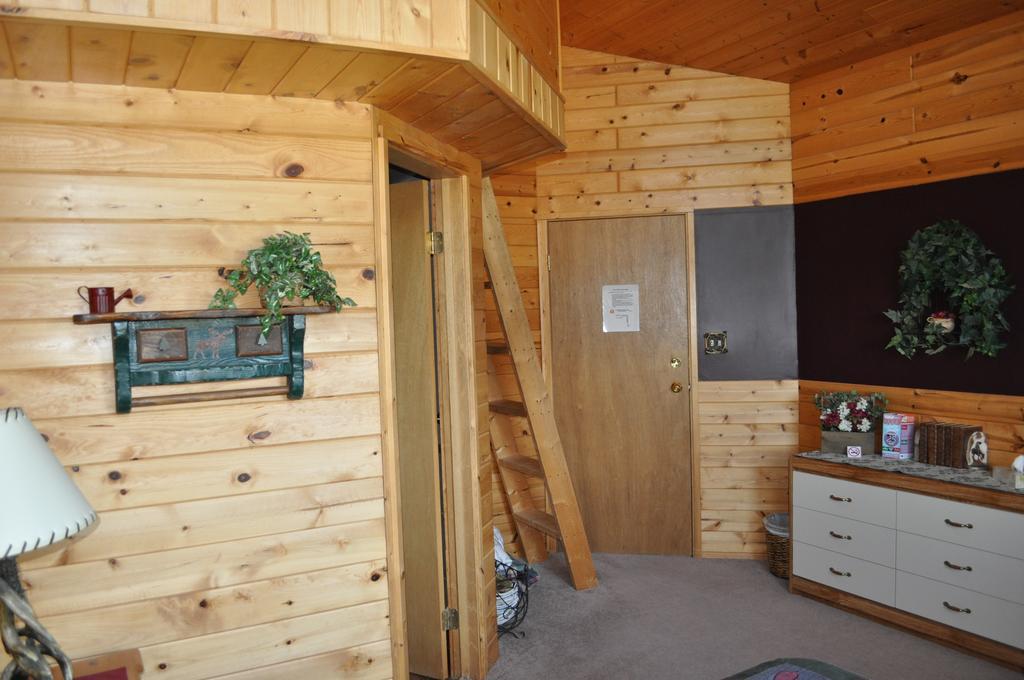 Rocky Ridge Country Lodge Mountain View Room photo